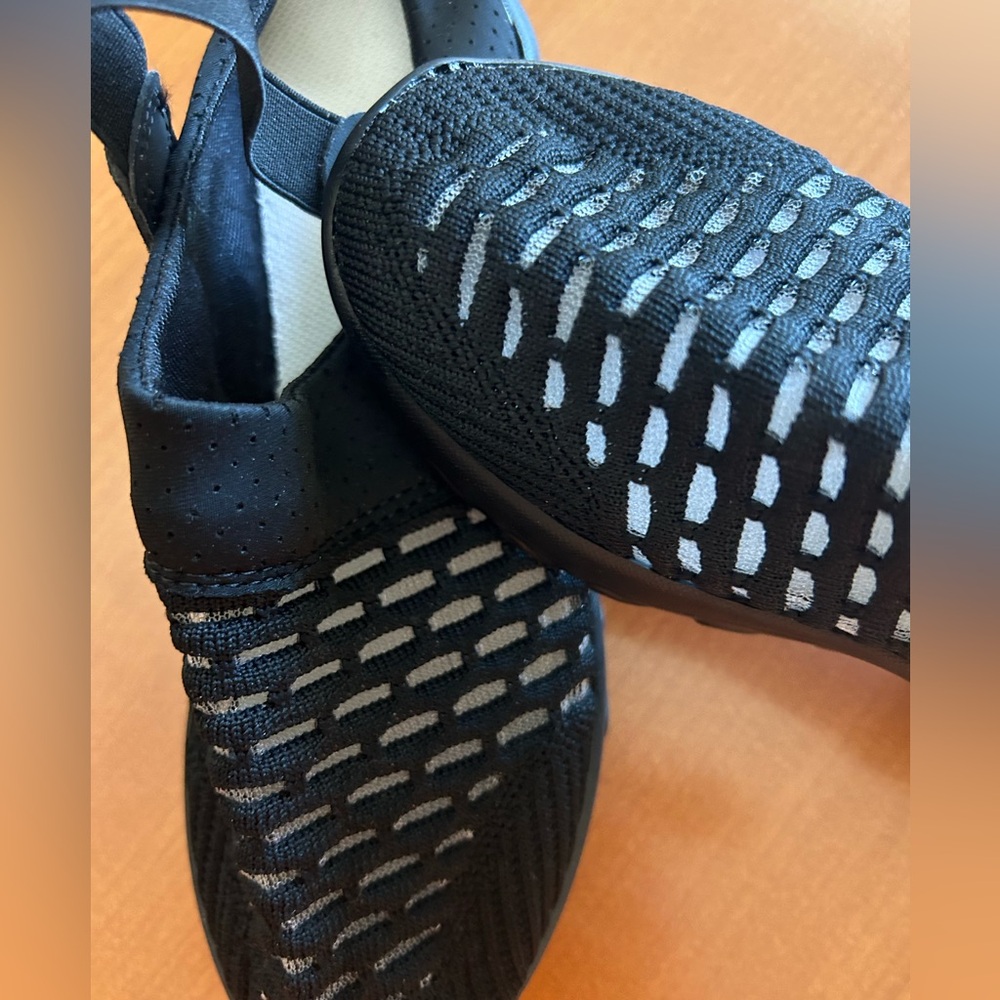Orthopedic Clogs With Air Cushion Support NWOT - Picture 4 of 6